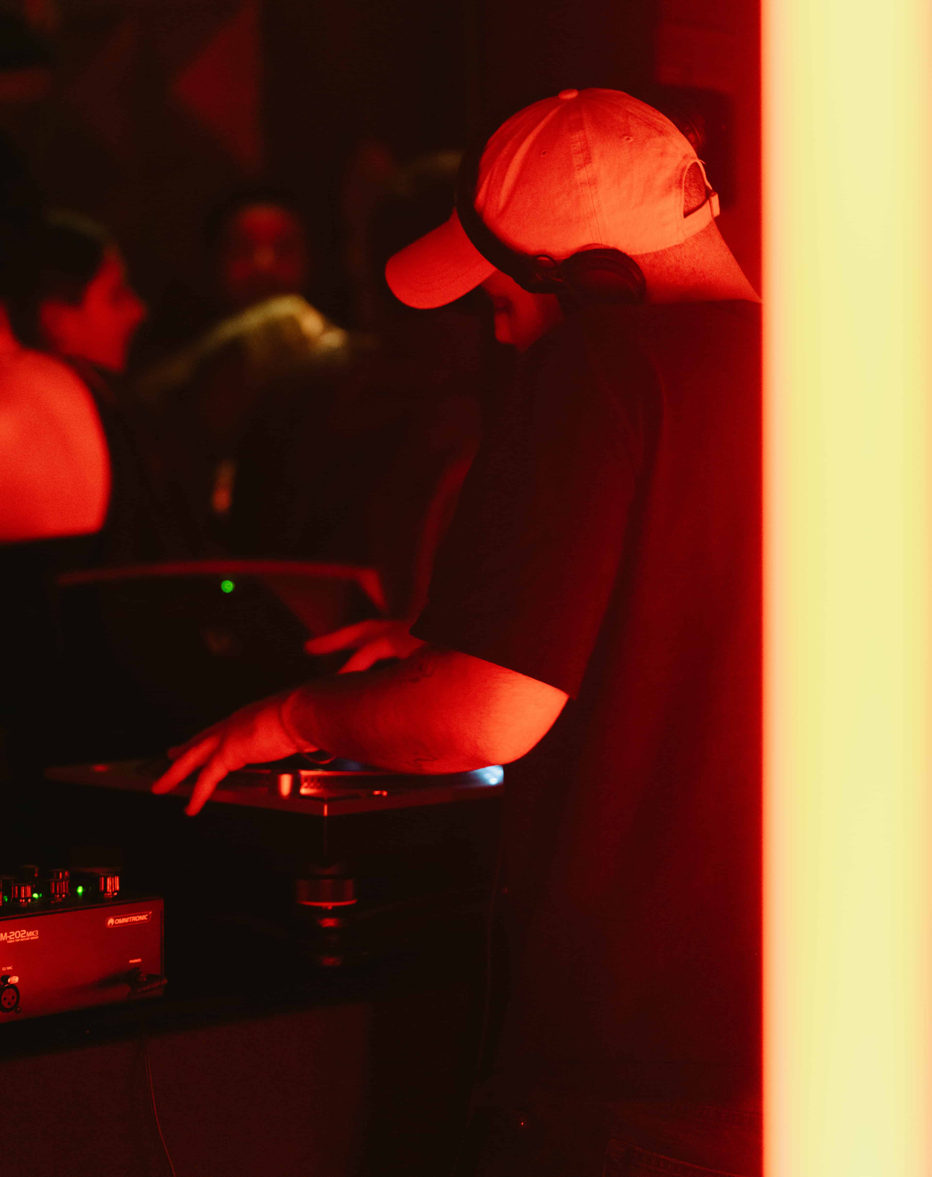 dj in action 