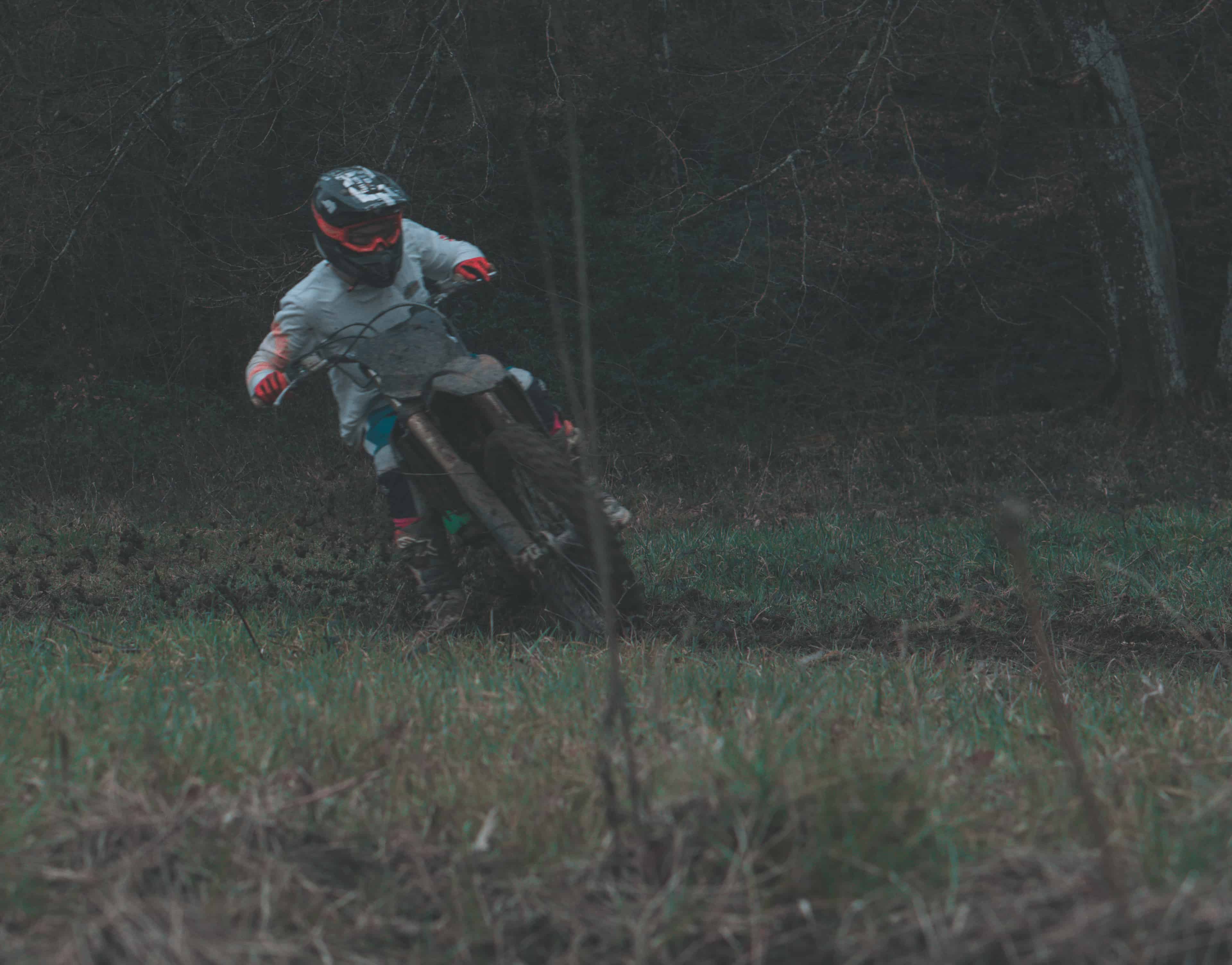 Moto Clement2